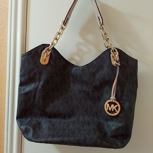 Authentic Michael Kors Signature MK